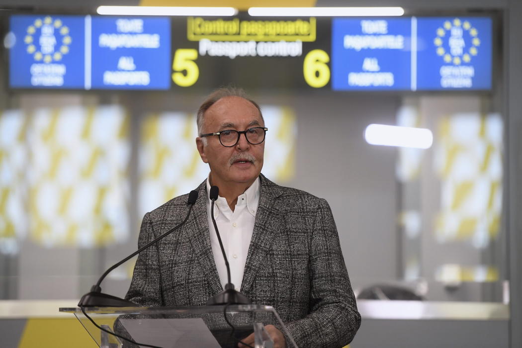 Milionarul Raul Doicescu (Bog’Art), șantajat. sursă - Mediafax