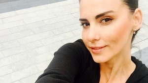 Lavinia Pârva, apariţie incendiară în costum de baie! A reuşit să-şi lase fanii cu gura căscată