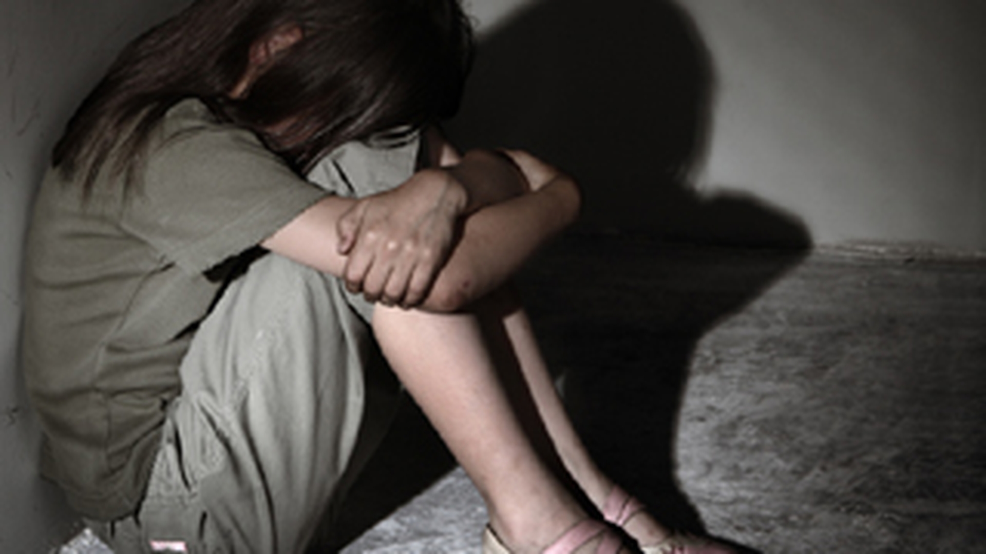 S-a gasit solutia pentru pedepsirea celor care abuza de minori! Pedofilii vor fi castrati chimic!