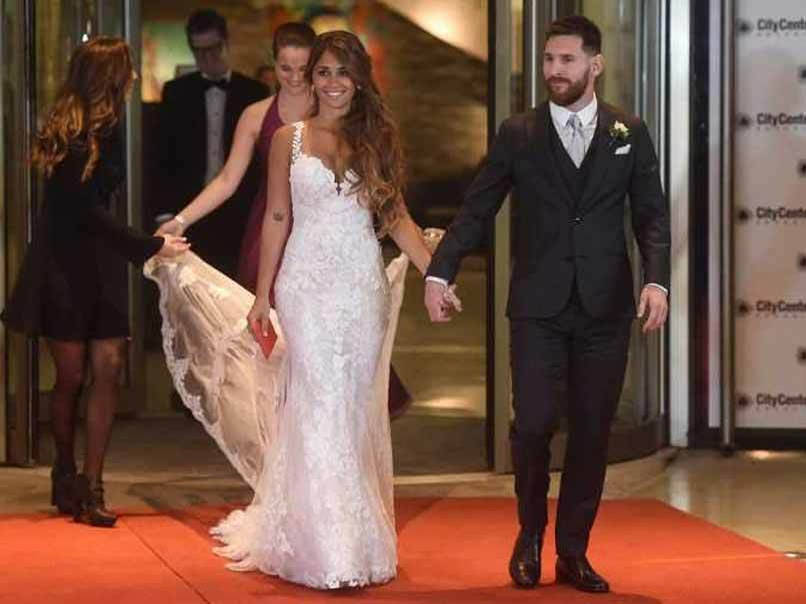 Primele imagini de la nunta lui MESSI cu ANTONELLA ROCCUZZO! Cum a arătat bruneta în rochie de mireasă