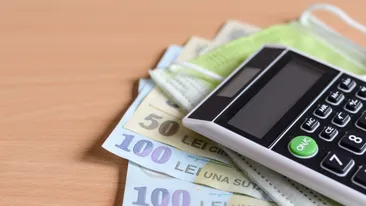 Se dau bani de la stat pentru români. Ce categorie va primi 500 de lei până la Sărbătorile de iarnă