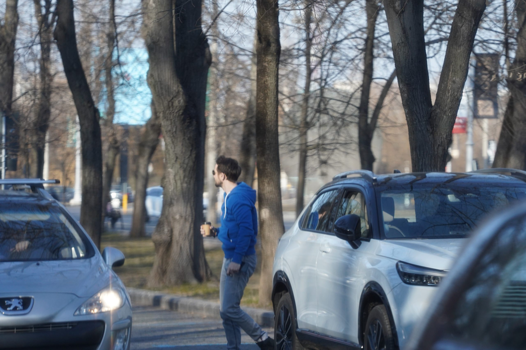 Dani Oțil, în inspecție la cafenea (Foto: CANCAN.RO)