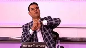 Cristi Brancu a ”acostat” cu familia la mall. Cum arată realizatorul TV, tată ”full time”