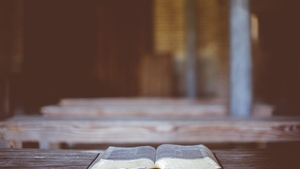 Test de cultură generală | Câți oameni au scris Biblia, de fapt, în aproape 1.500 de ani