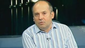 Radu Banciu, ironie dură la adresa Arhiepiscopului Teodosie după ce a repetat slujba de Înviere: ”Bă, eu aș vrea să trag un pic Crăciunul mai spre vară”