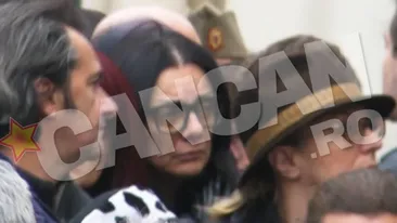 L-au condus pe ultimul drum! Carmen Tănase, Lucian Viziru şi Ducu Darie şi-au luat rămas bun de la Şerban Ionescu!