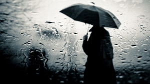 Cum va fi vremea de PAŞTE anul acesta. Românii, nevoiţi să meagă cu umbrelele la Slujba de Înviere 