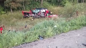 Tragedie în Craiova! O fetiță de șase ani și tatăl ei au murit într-un accident. Mama micuței se află în stare gravă la spital