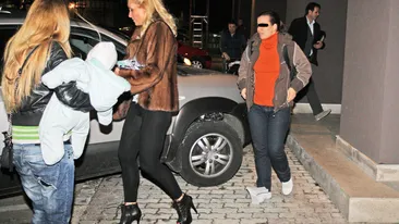 Ronny Levy s-a intors la Vica pentru o noapte de pomina! S-au ascuns prin tot orasul si au incheiat seara la un hotel de lux!