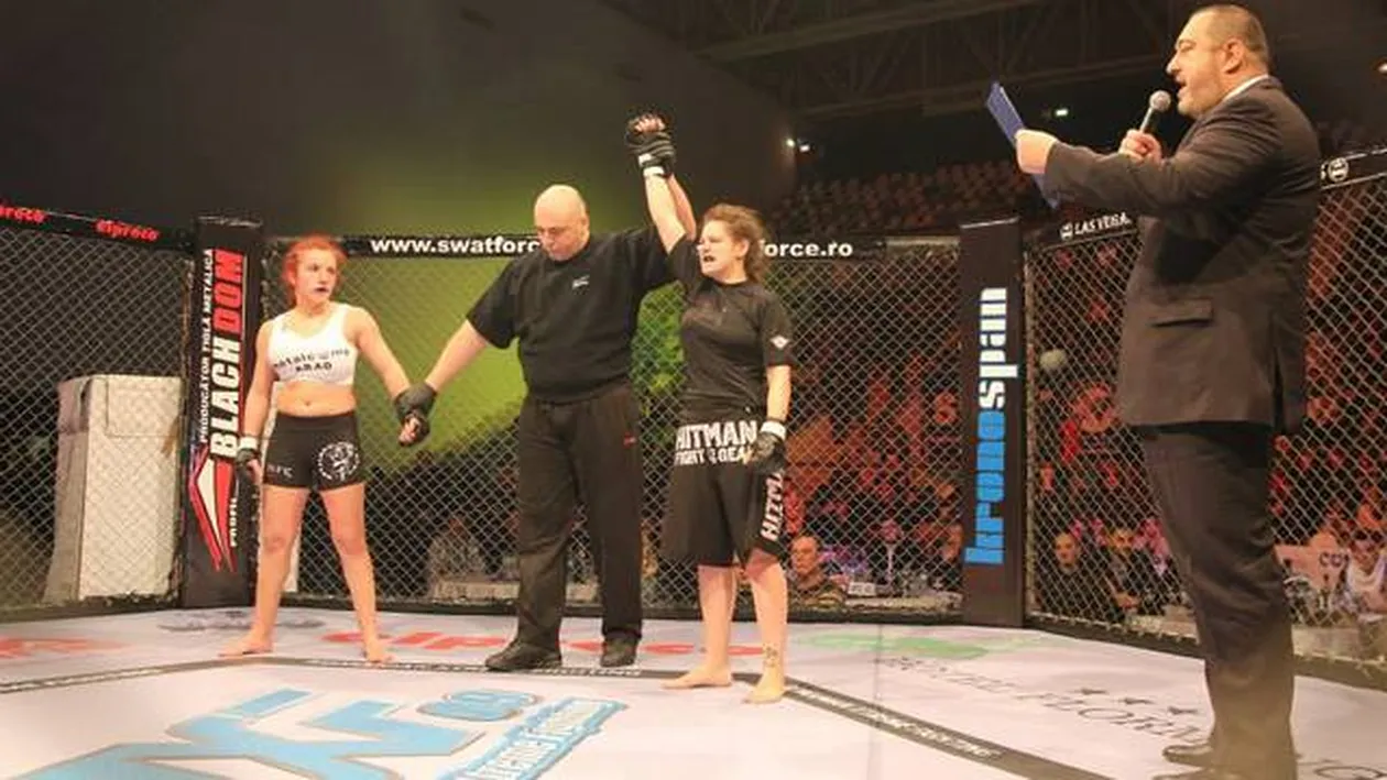 Alice e de vis: e sexy si lupta in cusca! Vezi ce alte talente ascunde frumoasa razboinica!