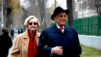 Cum și-a luat adio Nina de la Ion Iliescu. Soția fostului președinte nu este prezentă la Palatul Cotroceni, dar gestul ei e plin de iubire