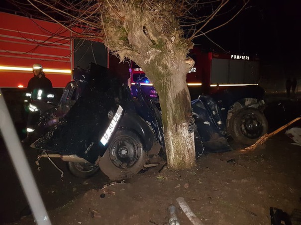Medicii nu au mai putut face nimic pentru cei doi bărbați (Foto: ISU Teleorman)