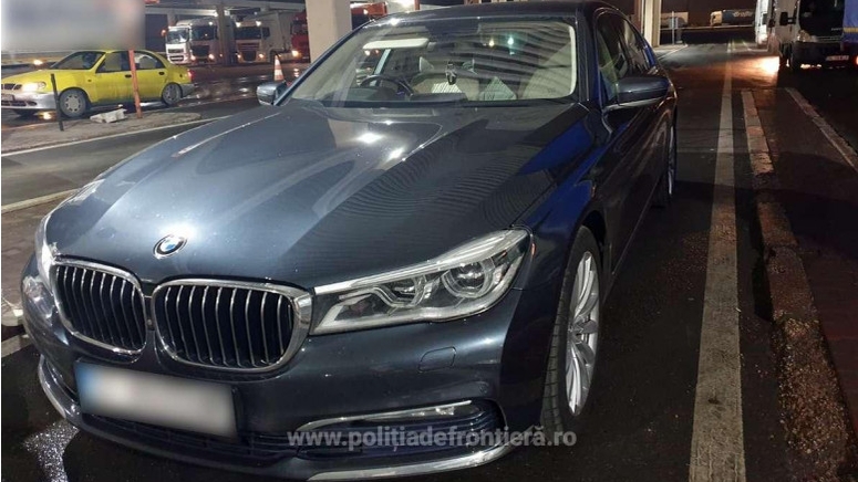 A vrut să scoată din țară un BMW Seria 7, dar a rămas fără mașină. Ce au descoperit polițiștii de frontieră de la vama Giurgiu