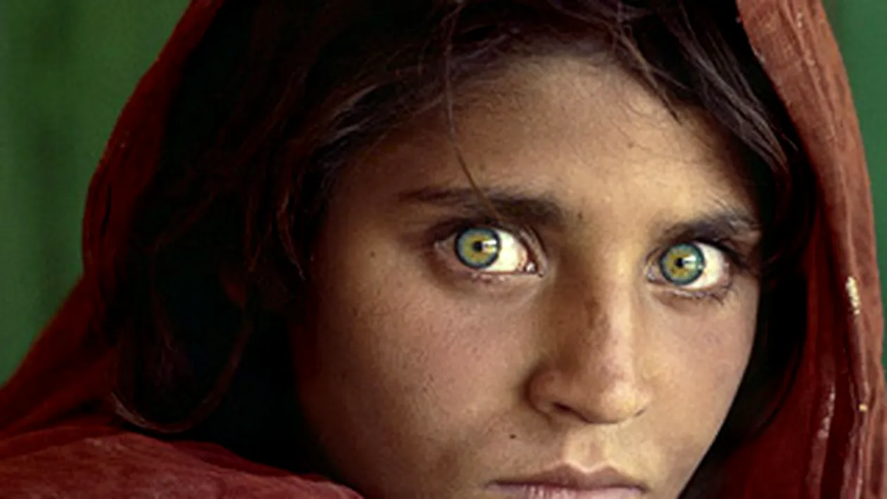 Povestea incredibila a unei fotografii celebre. Vezi aici ce s-a intamplat cu celebra fata afgana