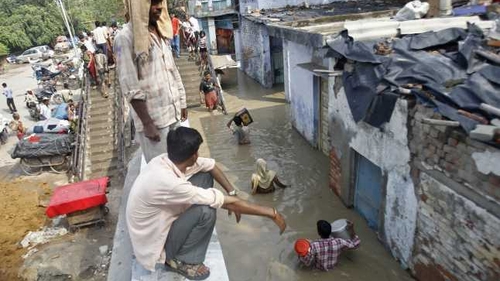 Fenomen meteo catastrofal, în India! Peste 1.600 de oameni au murit în urma unui muson