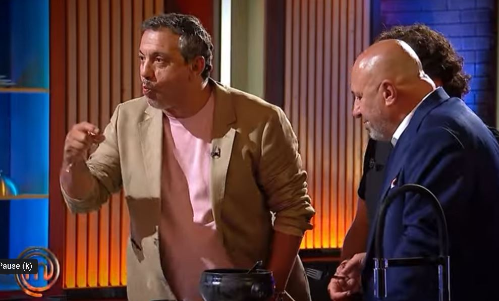 Secretele MasterChef ies la iveală! Sorin Bontea dezvăluie cine regizează de fapt toate scandalurile din culise: ”Băgă bățul prin gard și agită concurenții”