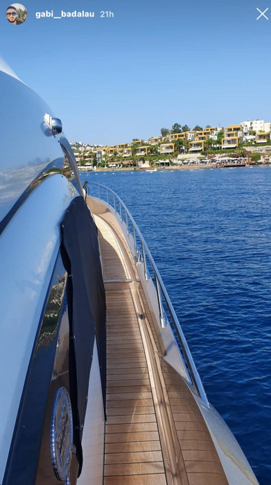 Daniela Crudu, vacanță romantică pe yacht, alături de Gabi Bădălău
