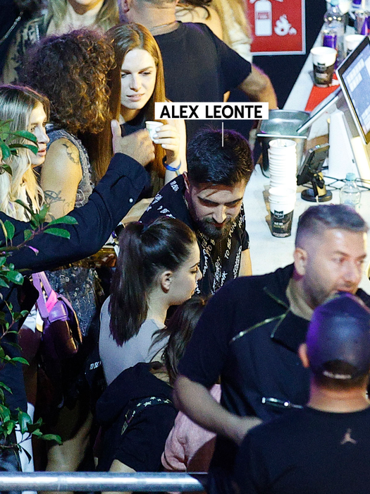 Alex Leonte, în vervă, printre oameni, la Untold (Foto: CANCAN.RO)