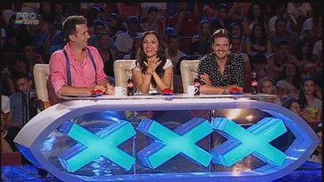 Scandal la Românii au talent! Vezi cine e personajul care a numit-o pe Andra falsă, pe Mihai Petre tanti şi pe Andi fomist