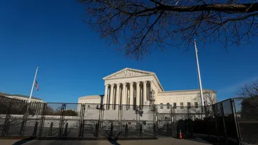 Amenințare cu bombă la Washington, în ziua învestirii lui Joe Biden. Curtea Supremă a fost verificată de geniști