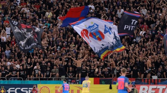 Partida Romilor, război total cu fanii FCSB-ului. "Instigare la violență, ură și discriminare!" Formațiunea a depus plângere penală la Parchet