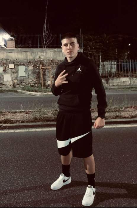 Cosmin Ciobanu a murit într-un accident rutier cumplit. Avea doar 21 de ani/ sursă foto: Facebook