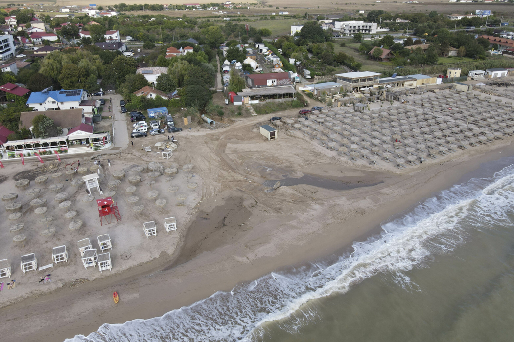Plaja din Vama Veche in urma inundatiilor, 01 septembrie 2024. Alex Nicodim / Inquam Photos