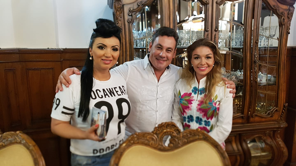 Adriana Bahmuțeanu scapă de energiile negative cu ajutorul unui ritual care le dă fiori unora