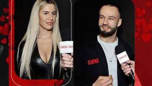 Secretele amorului ca în filme, dezvăluite de cea mai cunoscută starletă din România. Ema Karter îi pregătește pe bărbați pentru seara de Valentine's Day!