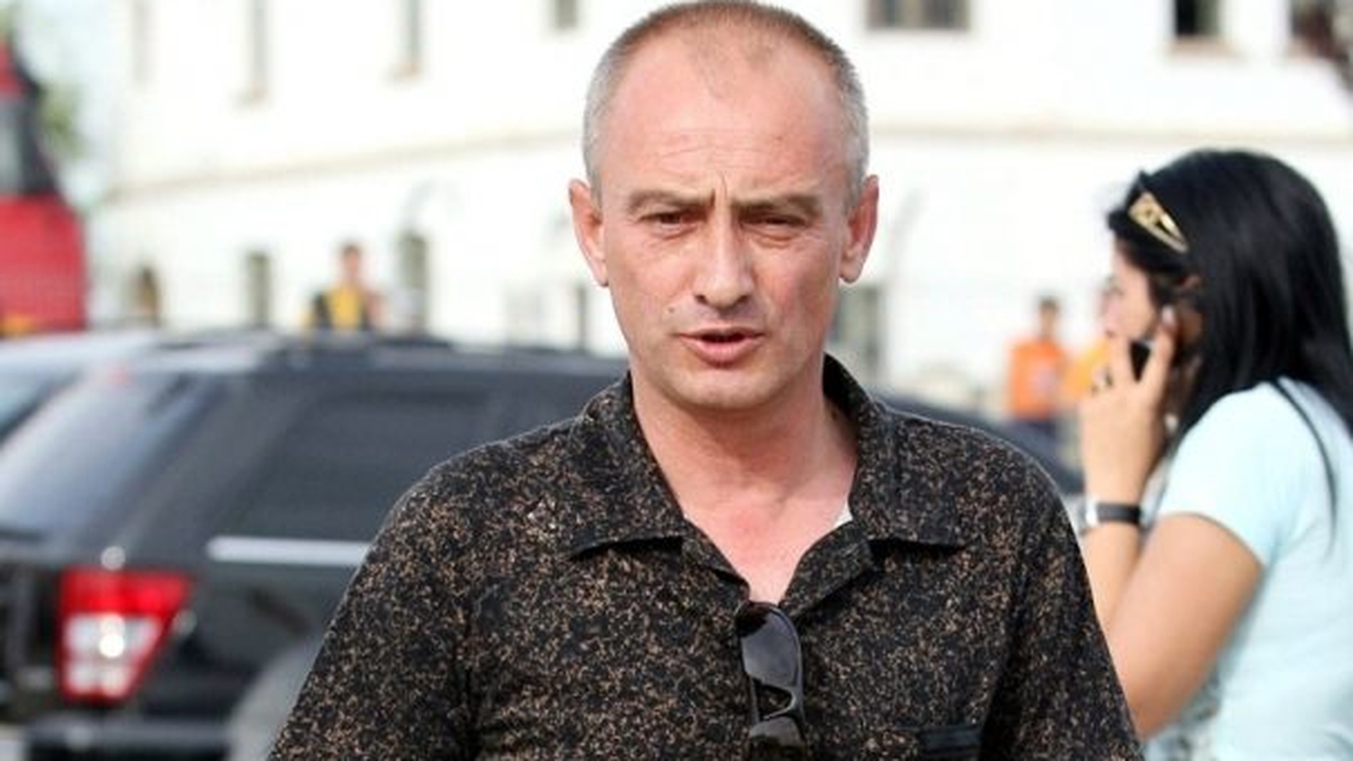 L-am găsit pe cel mai “obscur” milionar din România! Unde se “ascunde” şi ce s-a ales de “Abramovici de Ialomiţa”!