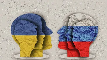 Poveștile a 3 femei care au ales să rămână în Ucraina, în timpul războiului. S-au înrolat în armată, pregătesc cocktailuri Molotov și își pun viețile în pericol, în fiecare zi