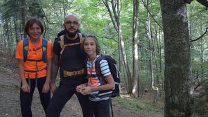 Părinţii alpiniştilor morţi în Retezat, puşi la zid de o vedetă: "Şi-au condus copiii spre moarte!"