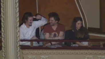 Florin Piersic Jr, demonstratie de tandrete in public, cu iubita! Vezi cine e femeia care l-a cumintit... momentan pe actor!