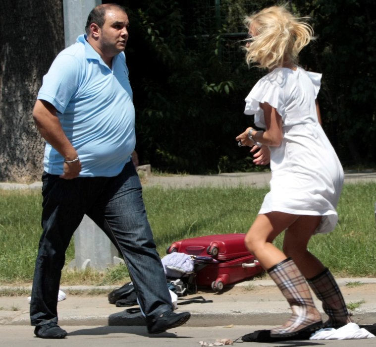 Daniela Crudu nu e singura! Încă o vedetă de la noi, ruptă cu bătaia de iubit