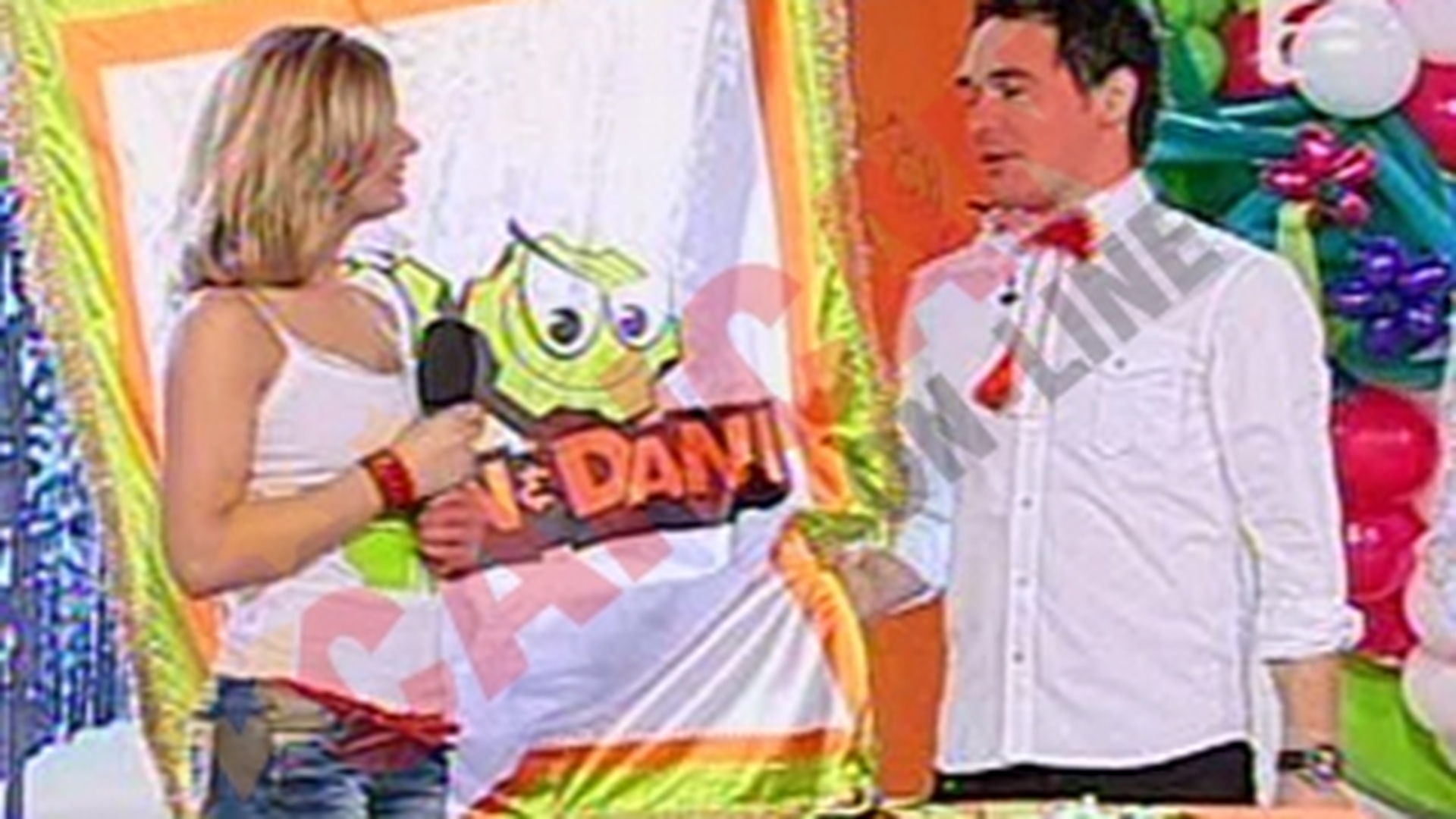 VIDEO Razvan, catre aspirantele la postul de vecina la "Neatza cu Razvan si Dani": "Jurati ca nu veti veni in patru labe din cluburi"