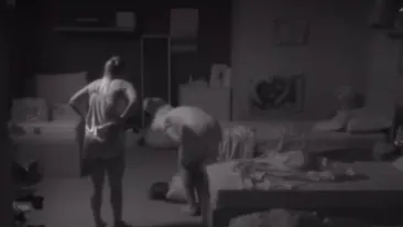 Situație dificilă la emisiunea „Mireasa”. O concurentă a făcut criză de epilepsie în toiul nopții