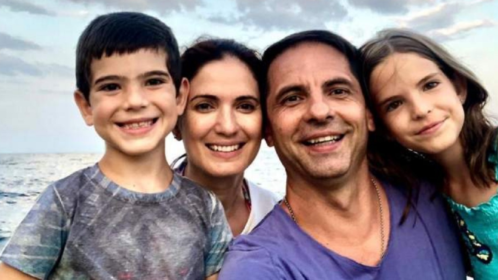 De ce refuză Dan Negru să își expună familia în spațiul public. „Regele Revelioanelor” a dat cărțile pe față
