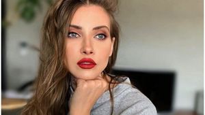 Iulia Albu radiază de fericire după ce a scăpat de problema căderii părului. Cum și-a refăcut podoaba capilară. “Nu m-am axat doar pe medicație”