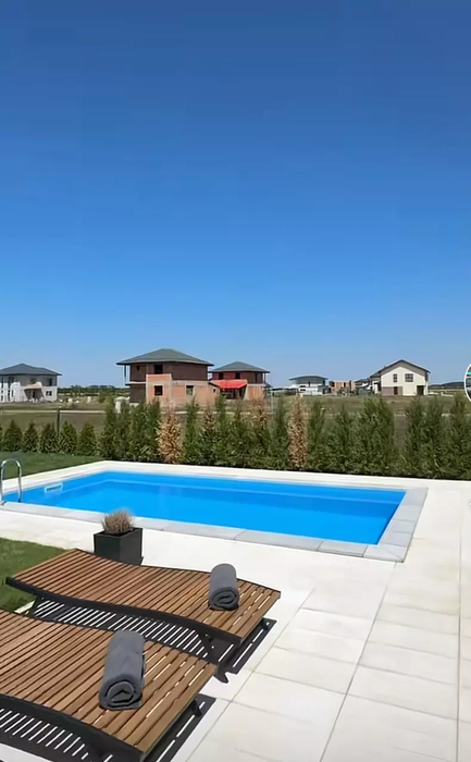 Cum arată vila lui Marcel de la Insula Iubirii. Casa are piscină, saună și o curte imensă: ”Aici e un view superb ca sa vezi ”sumpsetul””