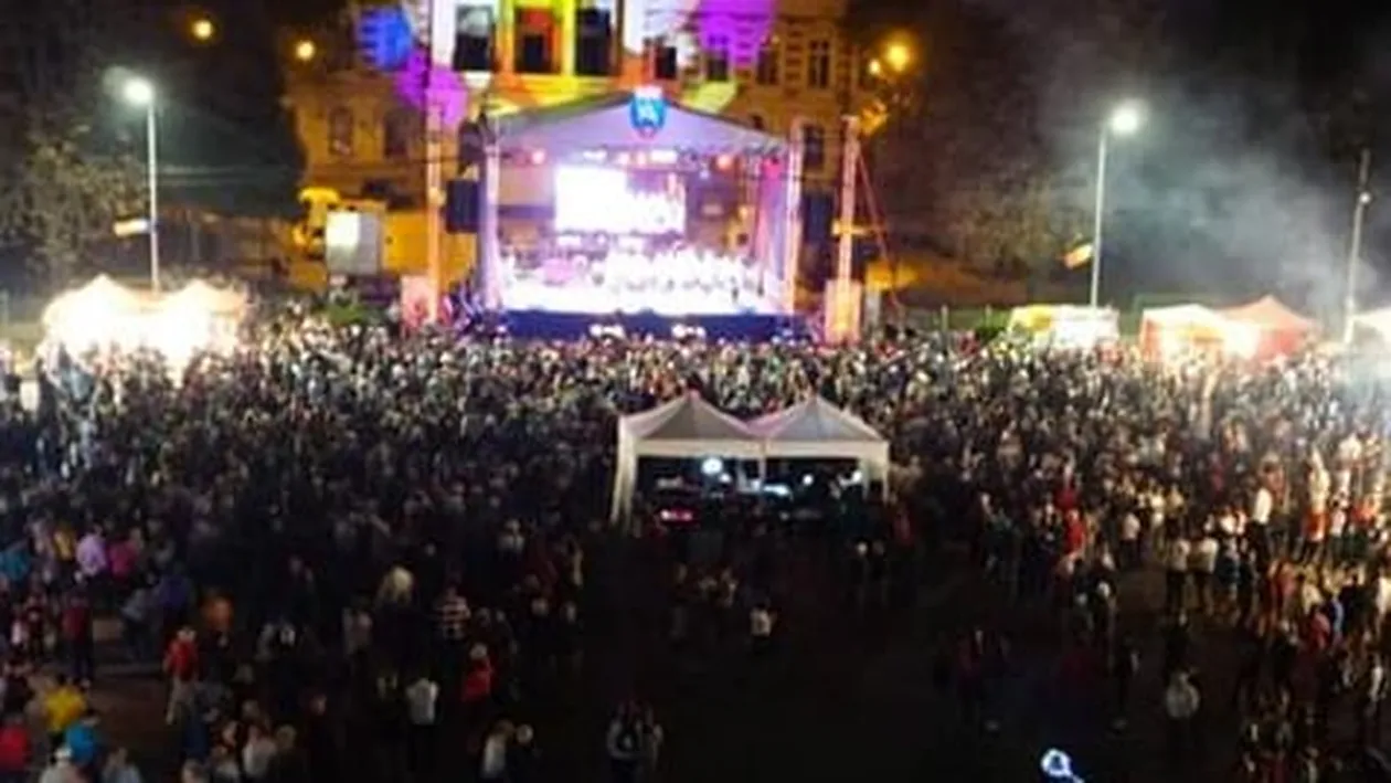 Incendiu la clădirea CJ Călărași din cauza unui spectacol cu artificii!