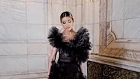 Alina Eremia, într-o rochie transparentă la Elle Style Awards 2018. Merită titlul de “Lebăda neagră” a galei spectaculoase