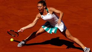 Halep o învinge pe Riske în trei seturi. Cu cine va juca în turul următor la Roland Garros