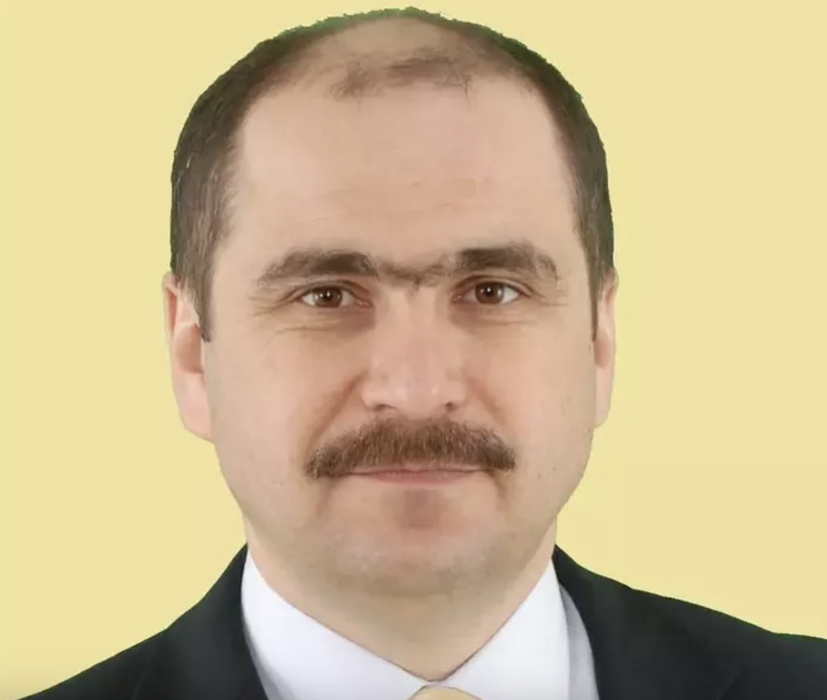 Cum arăta Ilie Bolojan în tinerețe? Imagini rare cu președintele interimar al României