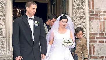 S-a întâlnit la notar cu… fostul soţ. Primele imagini cu ANAMARIA după ce a ajuns de urgenţă la spital!