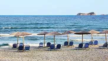 Cât costă o noapte la mare în România, în mini-vacanța de Rusalii. Poți plăti și cu voucherele de vacanță