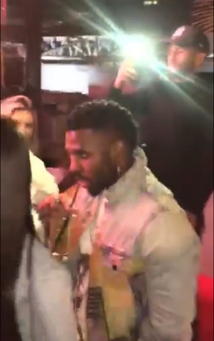 Româncele lui Mayweather l-au dat gata și pe Jason Derulo