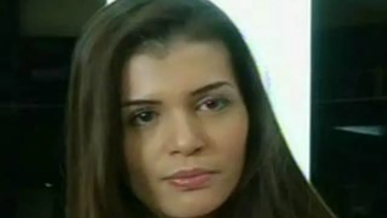 VIDEO Moni: De acum inainte ma apuc de afaceri, modellingul nu mai e prioritatea mea