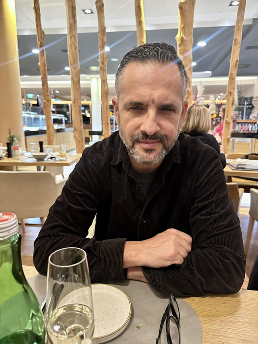 Doliu în familia lui Mădălin Ionescu: „A sfârșit discret, în somn.” Durere profundă, la doar o zi după ce fosta lui colegă, Nicoleta Drăgușin, a murit