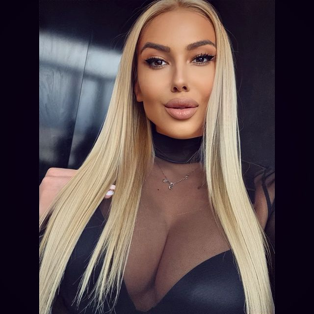 Masha e tunată toată și te face să vrei să o iei acasă/ Sursă foto: Instagram.com