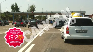 S-a intors roata! Turistii au fugit mai devreme de la mare! Zeci de masini stau la coada la Fetesti!